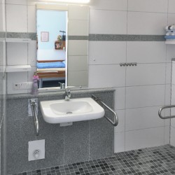 Seniorenheim Glashütten: Badezimmer