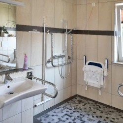 Seniorenheim Glashütten: Badezimmer